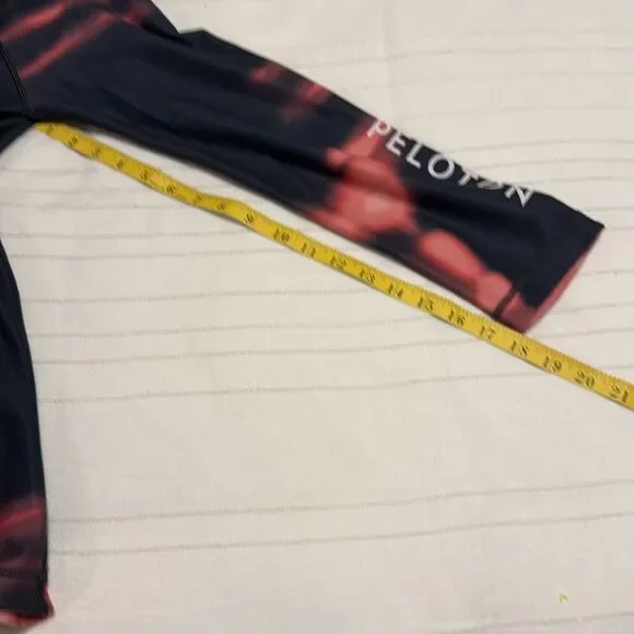 Peloton WITH Black and Pink Capri Leggings Athletic Stretch - Picture 3 of 5